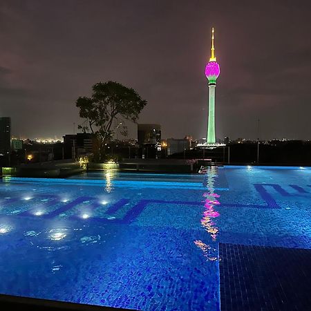 Cosy Home In Heart Of Colombo At Capitol Twinpeaks. 外观 照片